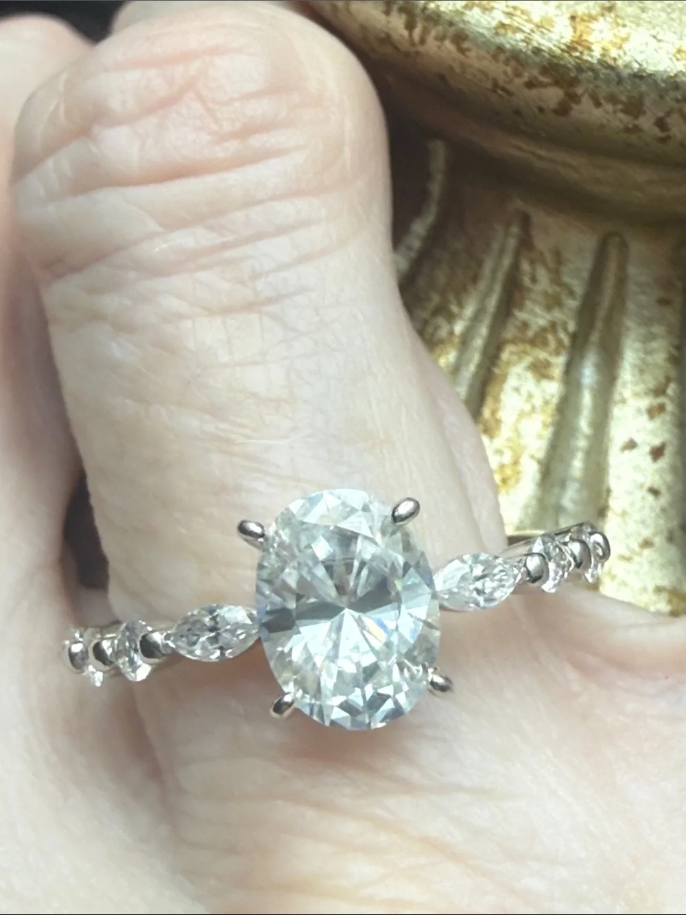2 CT Oval solitaire GRA CERTIFIED MOISSANITE DIAMOND 925 Sterling Silver Ring
